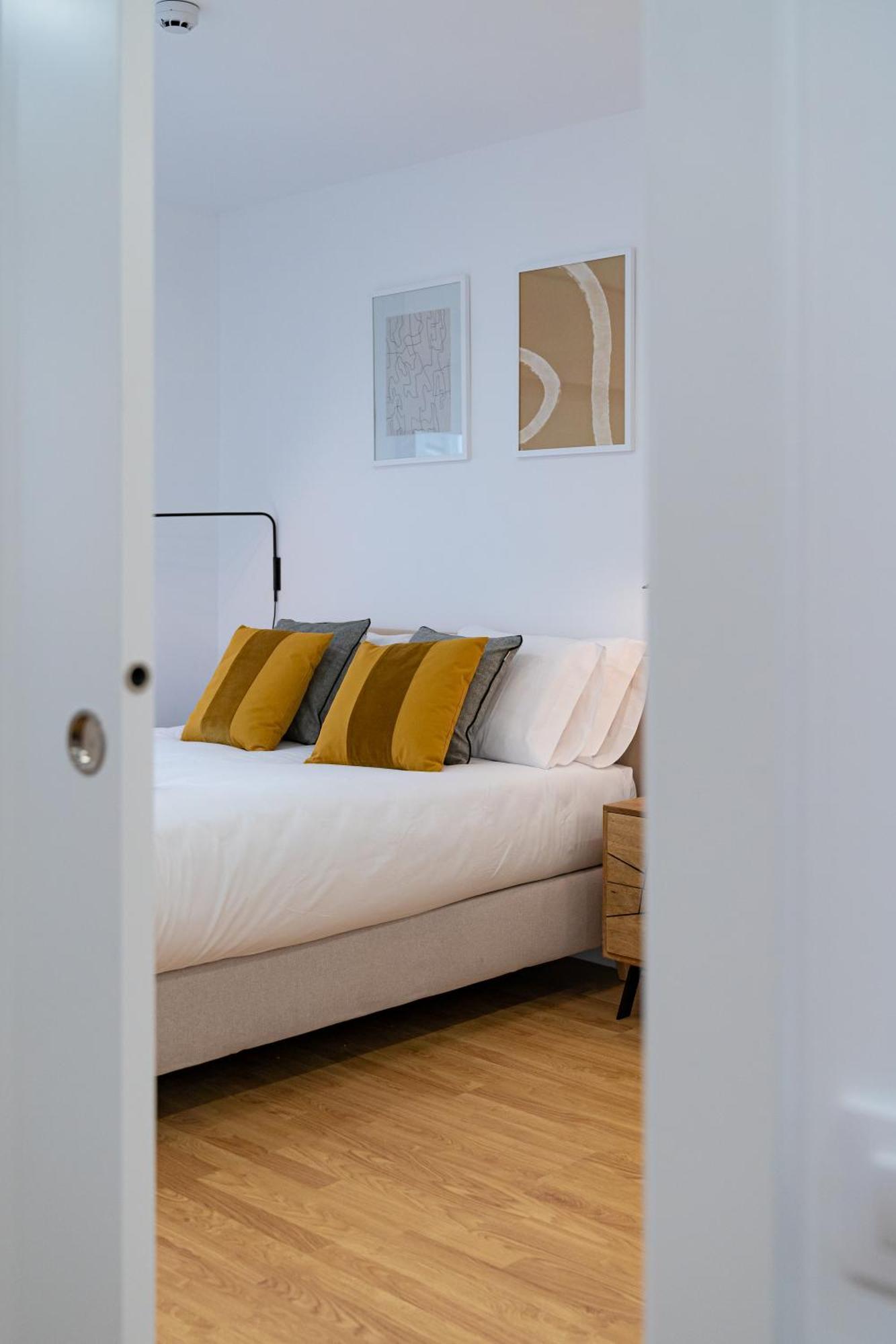 Stay U-Nique Apartments Albeniz Bcn L’Hospitalet de Llobregat Zewnętrze zdjęcie